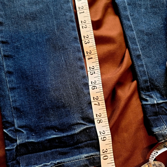 ChiOle Jeans - Picture 9 of 10